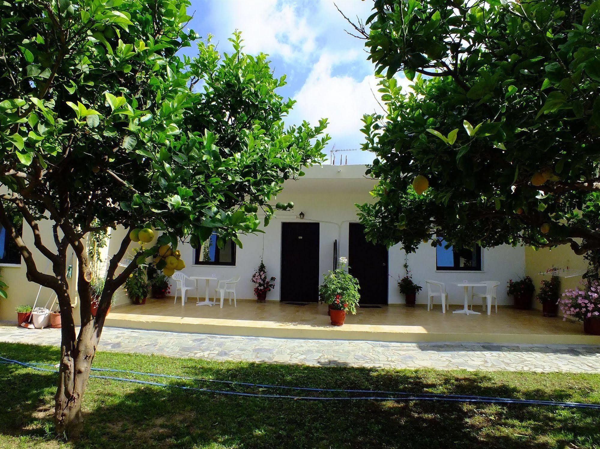 Studios Kydonia Gerani  Exterior foto